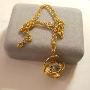 Vintage Nantucket basket necklace
